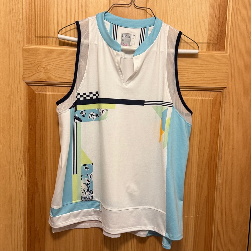 Lucky in Love Geometric Sleeveless Top in Blue and White